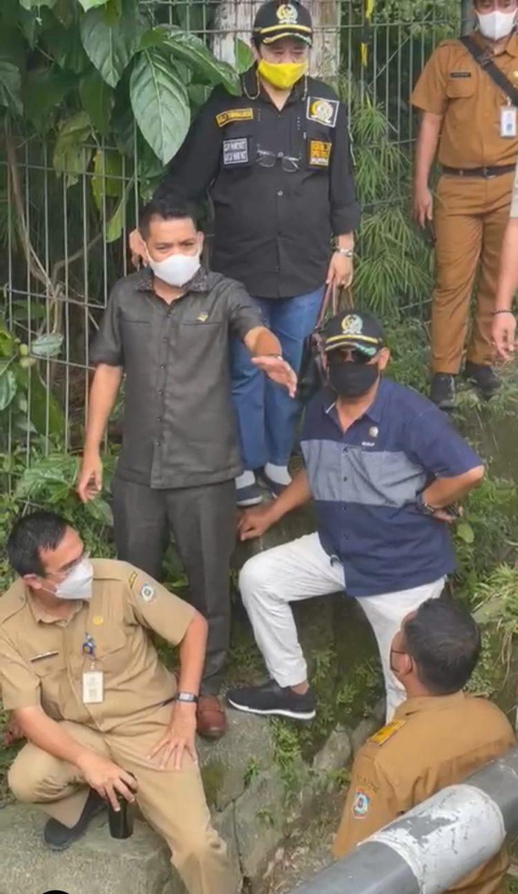 Jembatan ‘Plaza Rapak’ Diusulkan Dibongkar. Alwi: Keropos, Buatkan DED Nanti Didukung DPRD