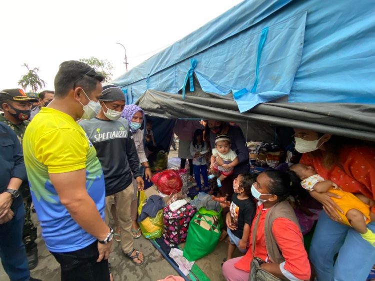Walikota Rahmad Usul Rumah Singgah dan Biaya Sewa. Temui Warga Kebakaran, Ingatkan Camat-Lurah Perhatikan Makan