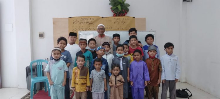Mengaji yang Happy, Anak-anak Patut Dipuji. TPA-TQA Asy-Syifa, Menempa Anak Sampai Bisa