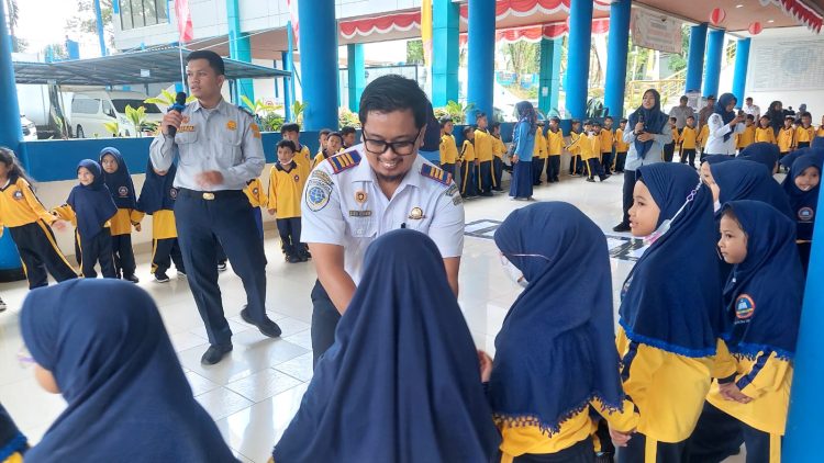 BPTD Kaltim Desain Karakter Anak Lewat SaLUD. Maskot Zeta Dimintai Nasi Kuning, Senam dan Kenal Rambu Diajarkan