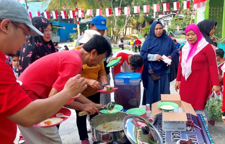 ‘Burman’ Diracik Ulang tapi Gembira Doorprize Dibawa Pulang. Lomba Nasgor, Jalan Santai Agustusan Semua Rungkad