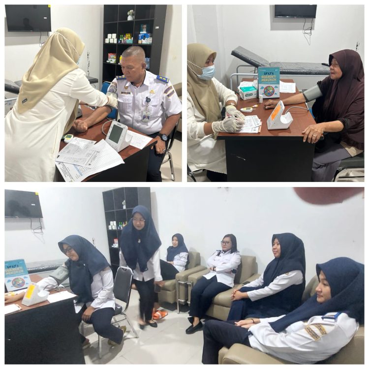 Sehat Semua, Hanya Ada yang Perlu ‘Kasih Sayang’. Pegawai BPTD Kaltim dan Warga Periksa PTM