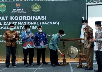 Wagub Instruksikan BUMN, BUMD, ASN Zakat di Baznas, Bupati-Walikota Diminta Dukung Maksimal