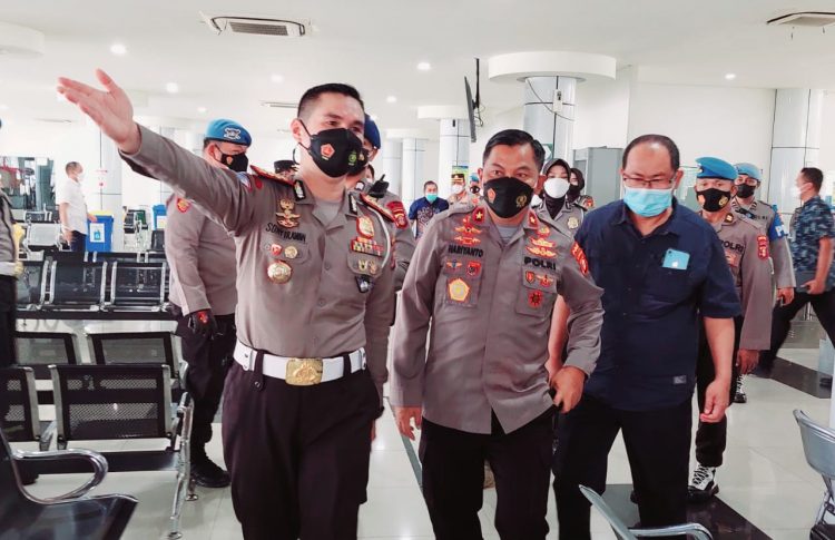 Dirlantas: Vaksin Booster Cegah Virus Omicron. Kerjasama ALFI, Aptrindo, INSA, APBMI Gelar Vaksinasi di Semayang