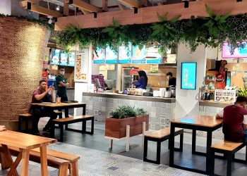 Nongkrong Santuy di BSB Food Court. Kombinasi Selera, Bisa untuk Keluarga Berbuka