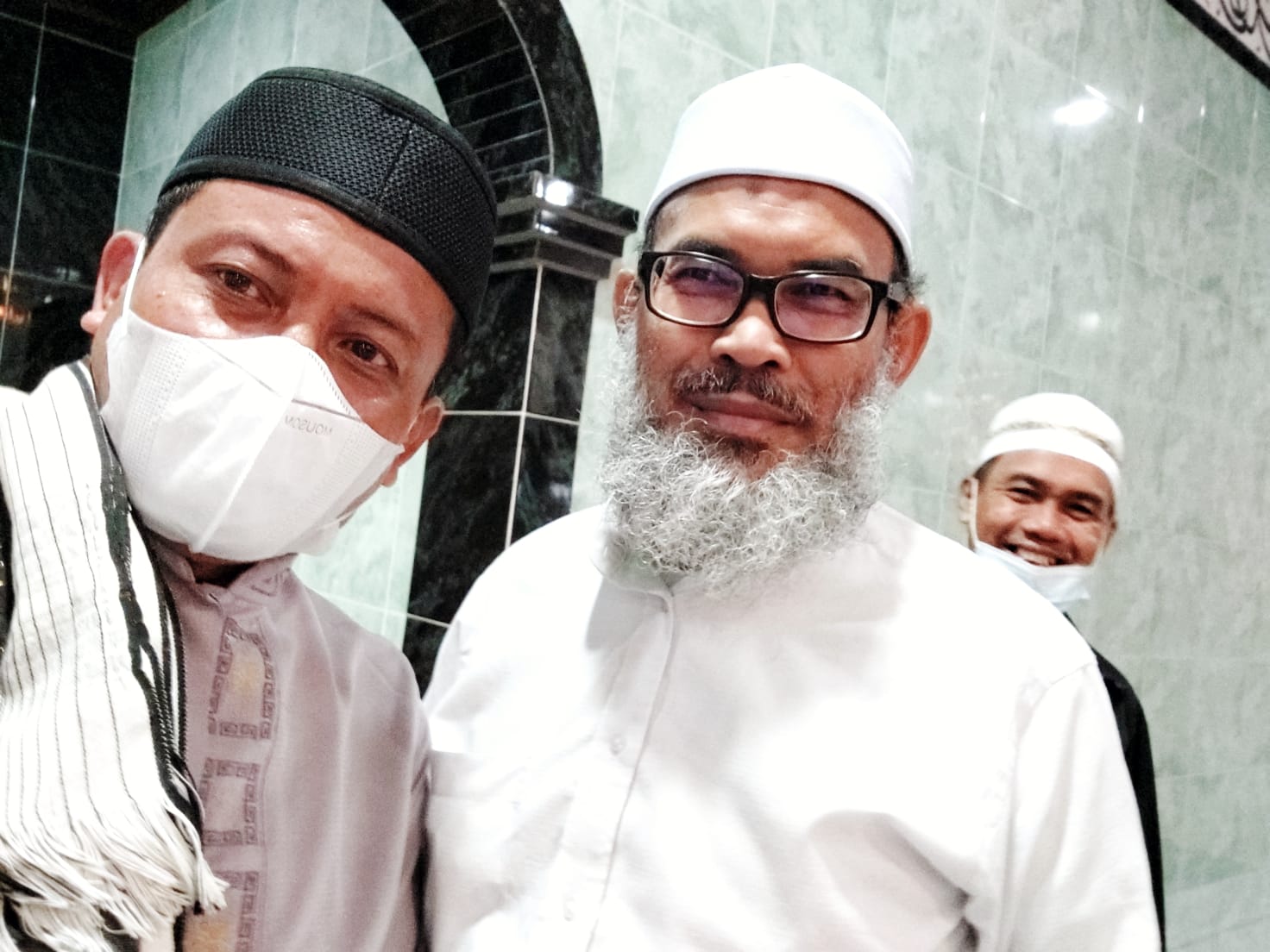 Muhammad Daud Rashid DR Daud Rasyid: Hasad, Energi Negatif Hancurkan Amal. Obat Ruh Penting ...