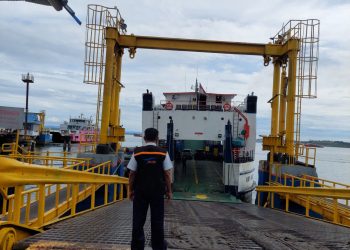 Mudik Mudah, ASDP Siapkan Bayar Non-Tunai. Kerjasama 4 Bank, Ferry Operasi 96 Trip Setiap Hari, Layani Ribuan Penumpang, Roda Empat dan Roda 2