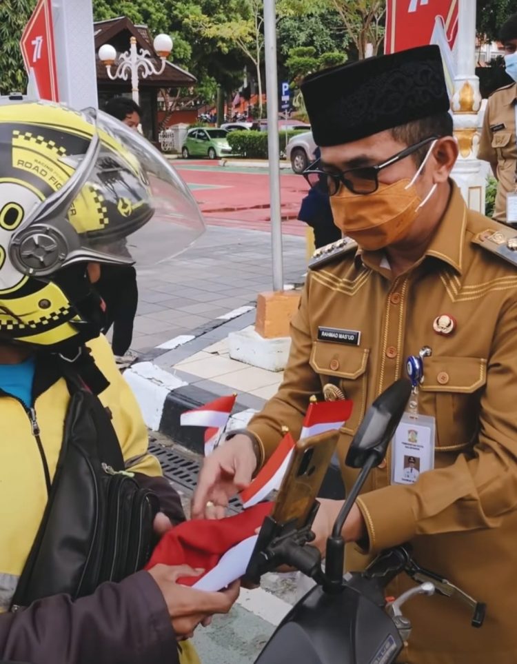 Walikota Imbau Pasang Bendera Merah Putih sampai 31 Agustus 2022. Rahmad: Kita Tak Berperang, Ayo Hargai Pejuang