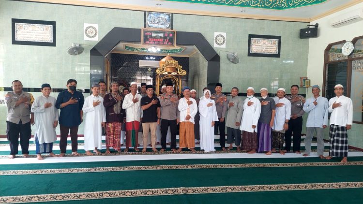 Lingkungan Harus Aman dari Gangguan Kamtibmas. Kapolsek: Waspadai Perkelahian Anak-Anak, Polisi Perlu Dukungan Warga