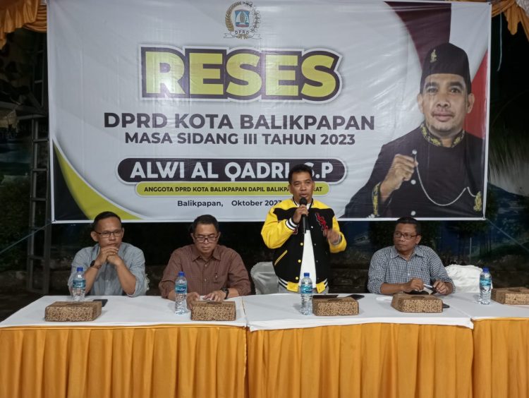 Alwi Alqadri Minta Warga Proaktif Tanya Infrastruktur. Reses, Ada yang Usul Tarif Gazebo Turun dan RSJ