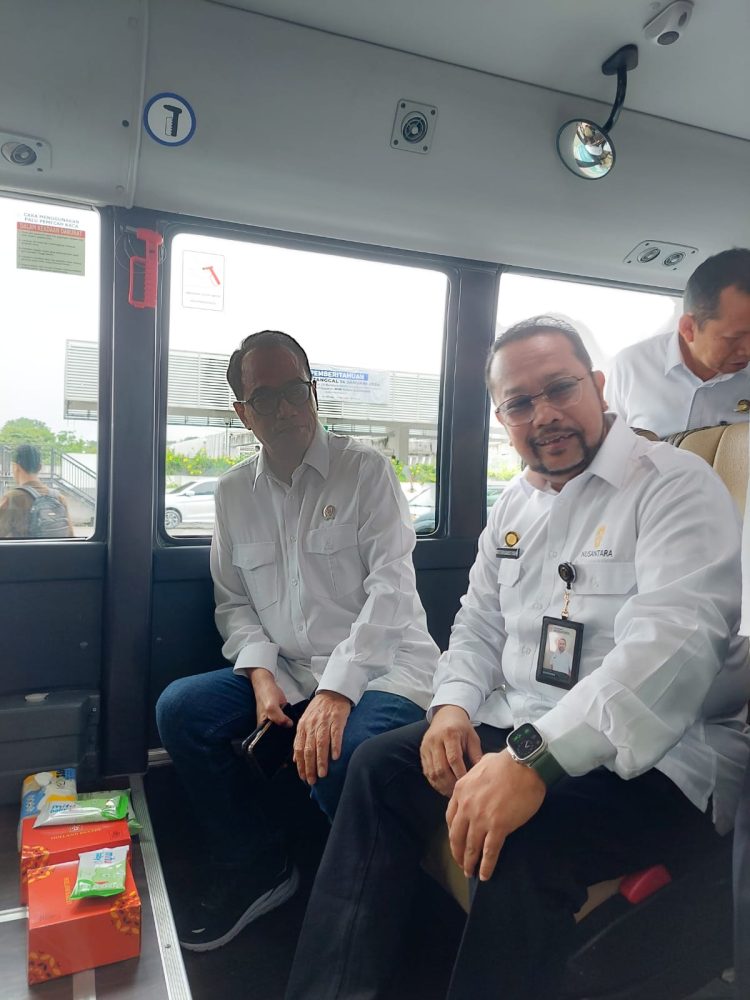 Menhub: Mobil Listrik Kalista-Sinar Jaya Nyaman. Juga Apresiasi Ujicoba dari Terminal Batu Ampar-IKN