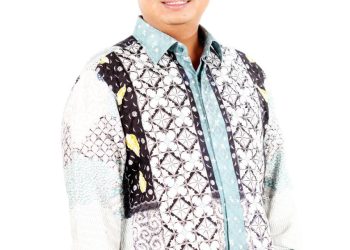 Arsyad Cannu Berbagi Buka Puasa Sebulan di Masjid. Al-Anshar dan As-Siddiq Kebagian Takjil Ramadan