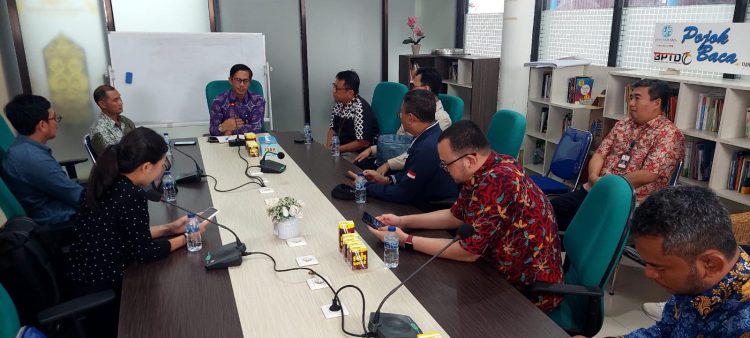 Di Depan Bappenas-World Bank, Muiz Jelaskan Trial Mobil Listrik. Kunjungan ke BPTD Kaltim untuk Penyusunan SUMP