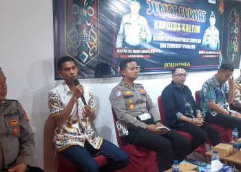 “Viralkan Orang di Medsos, Apa Kena UU ITE”. Jumat Curhat, Singgung SIM, Lalin dan Jam Malam Bekapai