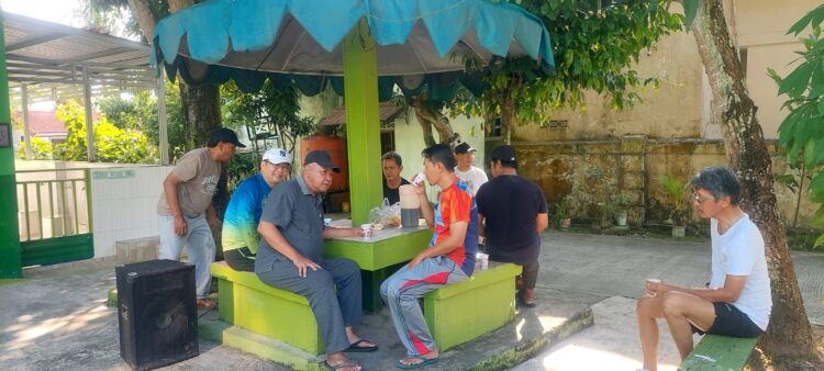 Musik Sunda, Beri Semangat Gotong-Royong. ‘Pamit’ Broery Marantika Mengaduk Emosi Hati