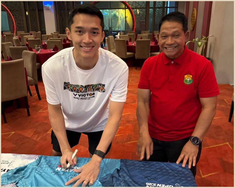 Jojo ‘Sign Jersey’ Suhud-Soegianto. Milik Penggemar Ada 50 Jersey Ditandatangani